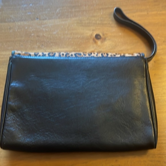 Fossil Leather Cowhide Leopard Print Clutch Wristlet Bag Turn Lock Organizer - Picture 4 of 8